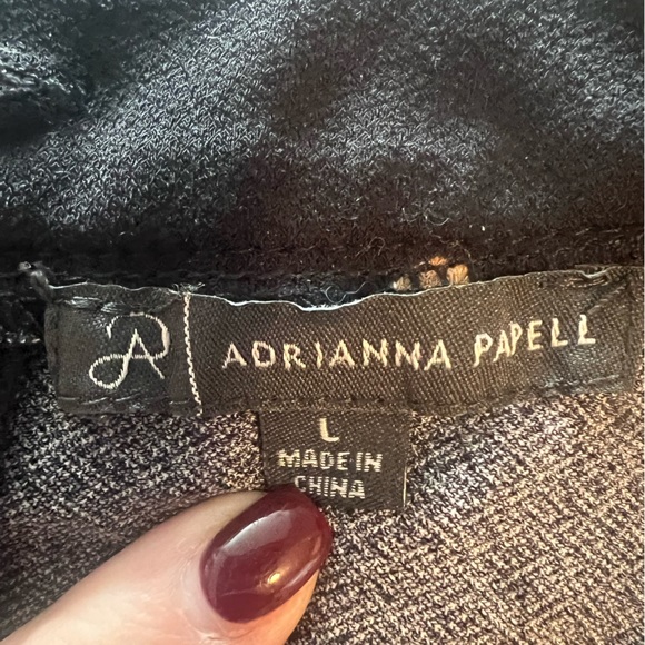 Shirt sleeve high neck blouse - Picture 2 of 3